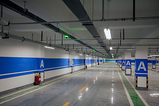 地下停車場(chǎng)設(shè)施