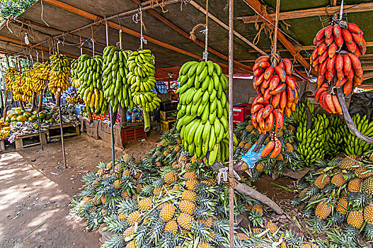 很多,热带水果,户外市场