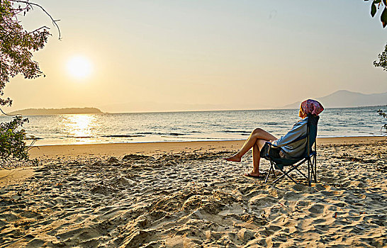 女人,海滩,折叠躺椅,看别处,海上,巴西,南美