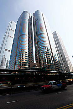香港,商场,大厦,大楼,建筑,蓝天,马路,汽车,轿车