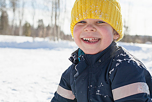 头像,高兴,男孩,黄色,针织帽,雪中,遮盖,风景