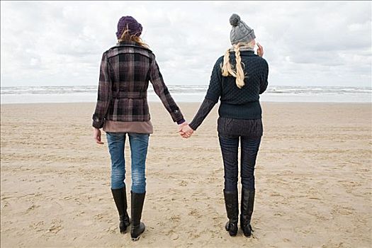女人,握手,海滩