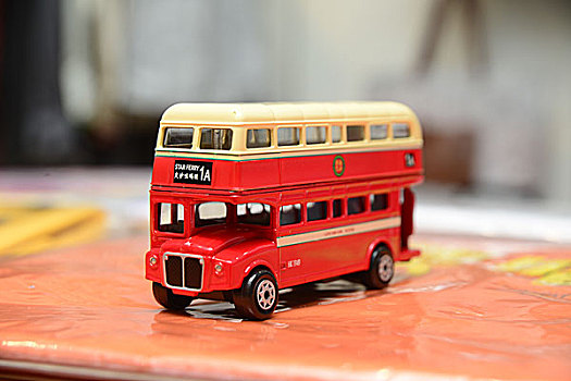 住好啲g,o,d,香港旧式巴士模型,香港铜锣湾