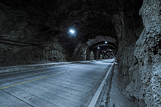 山洞隧道