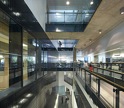 入口,白金汉郡,新,大学,英国,2009年,内景,展示,宽敞,设计