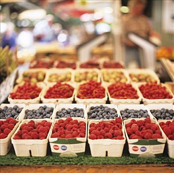 树莓,蓝莓,纸板,扁篮,市场