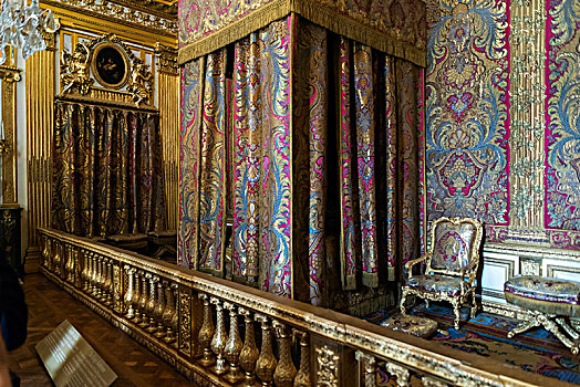 法國凡爾賽宮路易十四國王臥室