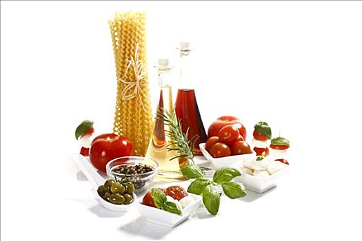 西红柿,白干酪,罗勒,彩色,胡椒,玉米,橄榄油,香醋,意大利面,特色食品