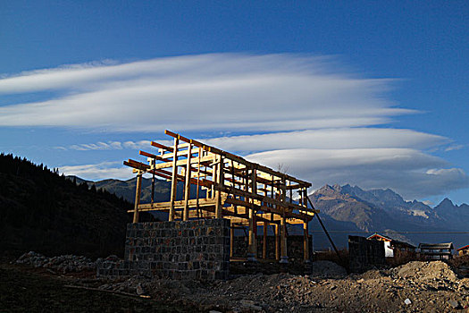 云南丽江玉龙雪山,白沙乡,民居,新建