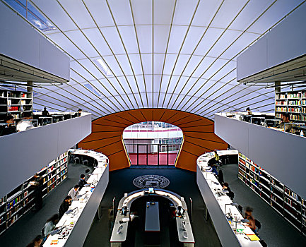 大学图书馆