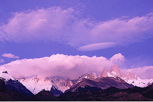 菲茨罗伊山,洛斯格拉希亚雷斯国家公园,圣克鲁斯省,阿根廷