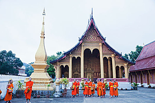 老挝,琅勃拉邦,寺院