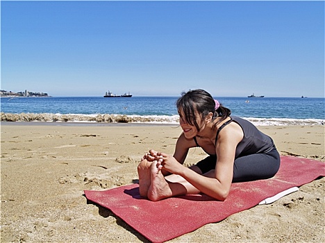 瑜珈,姿势,海滩