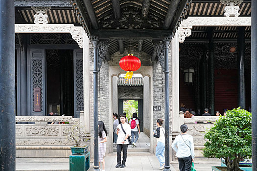 羊城广州阴天的陈家祠古建筑群特写