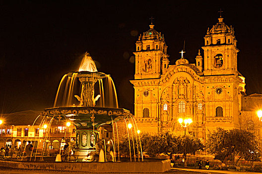 秘鲁,库斯科,夜景,喷泉,大教堂,阿玛斯