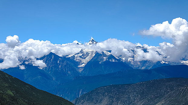 梅里雪山