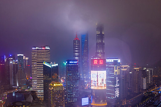 雨夜航拍上海陆家嘴和外滩