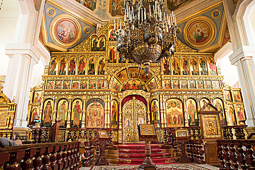 哈萨克斯坦教堂内部