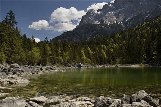 小,山中小湖,仰视,上巴伐利亚,巴伐利亚,德国
