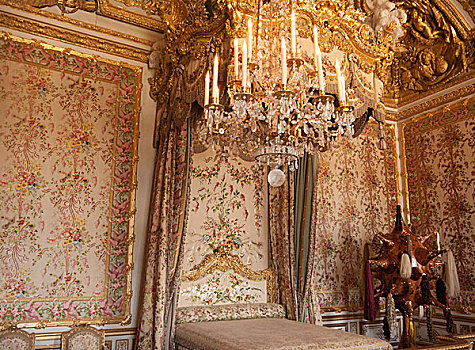 凡尔赛宫王后寝室
