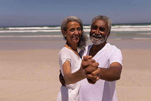 老年,夫妻,跳舞,一起,海滩