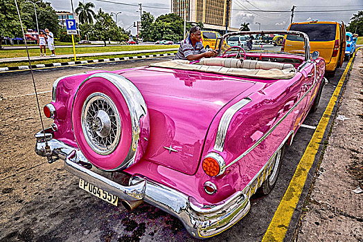 粉色,敞篷车,出租车,老爷车,街景,老,美洲,道路,街道,哈瓦那,古巴