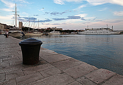 沿亚得里亚海的克罗地亚斯普利特港
