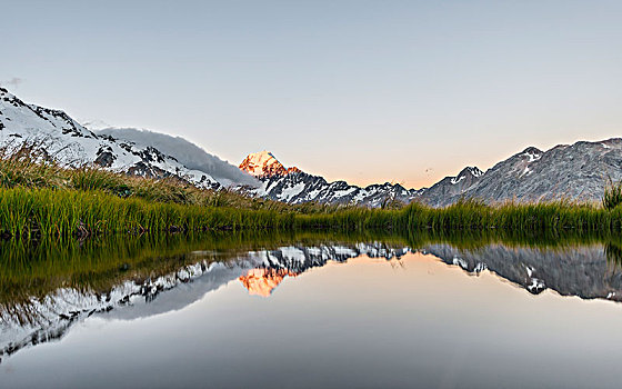 日落,反射,高山湖,库克山,山谷,库克山国家公园,南阿尔卑斯山,坎特伯雷,南岛,新西兰,大洋洲