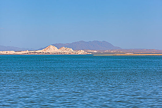 青海托素湖风光