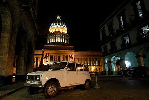 夜晚,国家,国会大厦建筑,哈瓦那,古巴,加勒比海,美洲