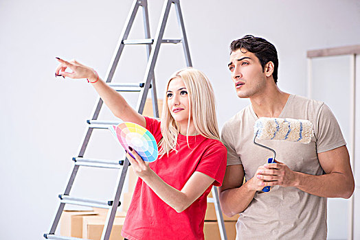 年轻家庭,上油漆,工作,家装