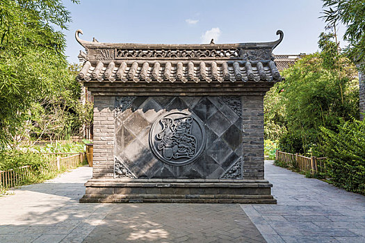砖雕照壁,中国河南省朱仙镇启封故园建筑