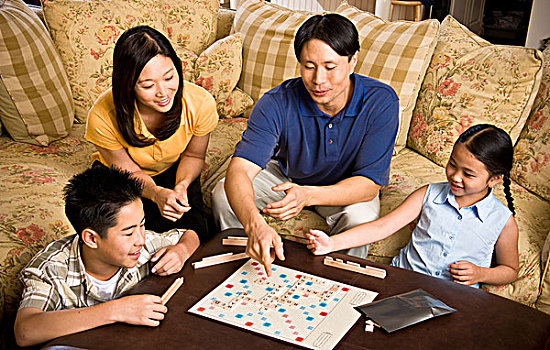 家庭,玩,棋类游戏
