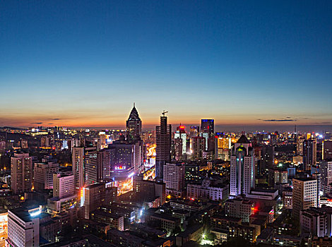 城市天际线夜景