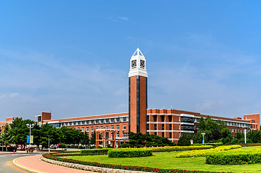东北师范大学校内建筑景观