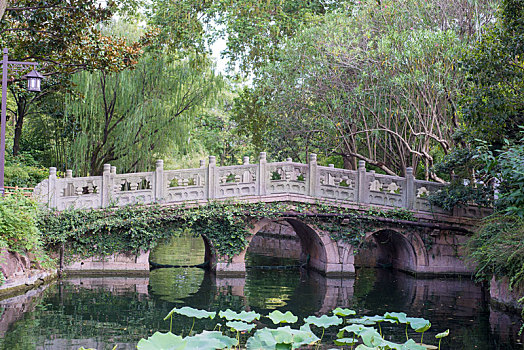 上海古漪园桥梁