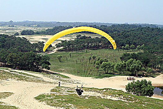 滑翔伞