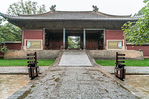 山西芮城永乐宫山门