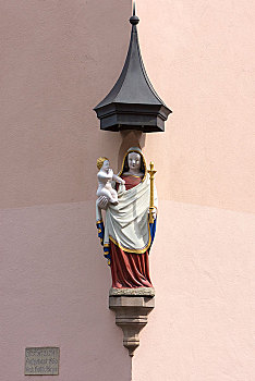 雕塑,圣母玛利亚,圣婴,篷子,连栋房屋,纽伦堡,中间,弗兰克尼亚,巴伐利亚,德国,欧洲