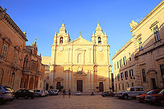 姆迪娜古城中的圣保罗大教堂