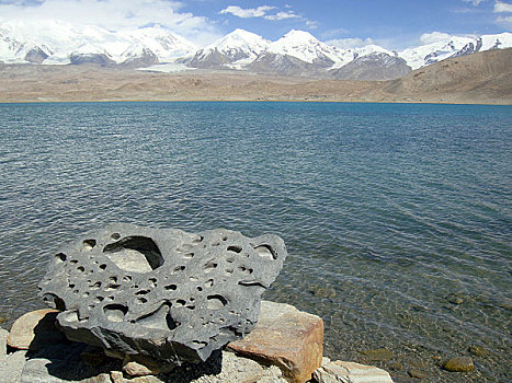 新疆喀纳斯湖