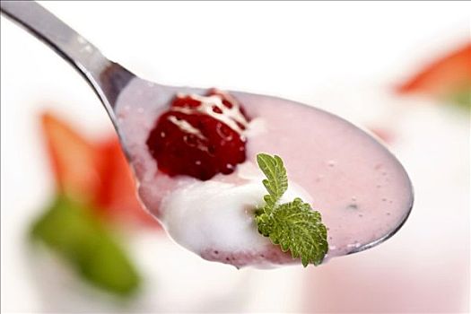 草莓,酸奶,新鲜,勺子