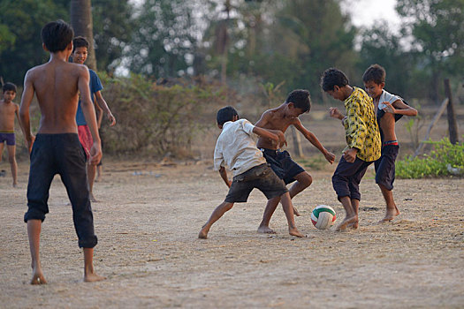 男孩,玩,足球,地区,省,柬埔寨,亚洲