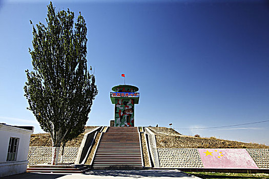 中哈边界的小白杨哨所,新疆塔城裕民