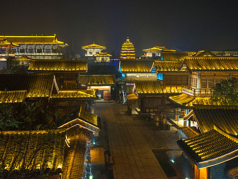 唐城影视基地古建筑夜景