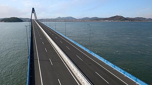青岛海滨公路大桥