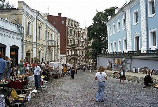 艺术家,市场,户外市场,艺术,画家,游客,女人,男人,街道,房子,基辅,欧洲