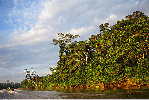 亚马逊盆地,厄瓜多尔