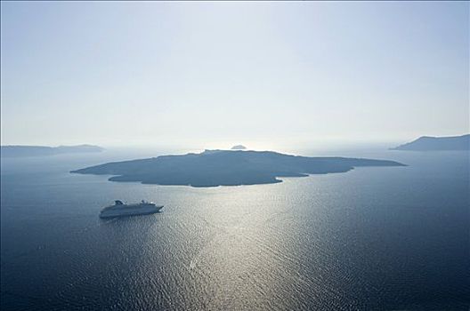 游轮,正面,岛屿,火山口,锡拉岛,基克拉迪群岛,爱琴海,希腊