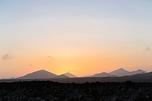剪影,火山,山脉,日出,兰索罗特岛,加纳利群岛,西班牙